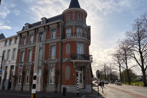 house image