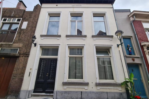 house image