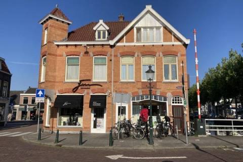 house image