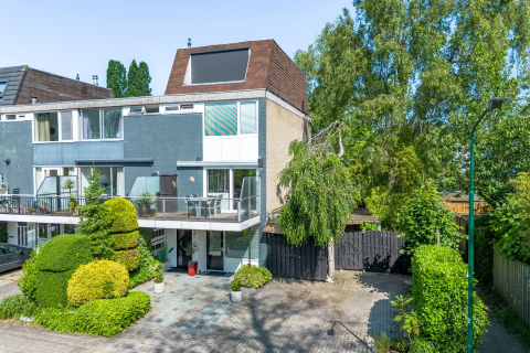 house image