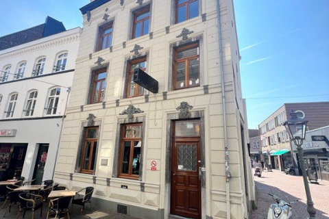 house image