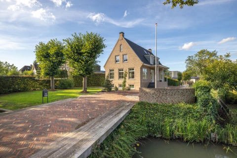 house image