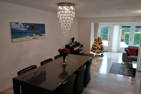 house image