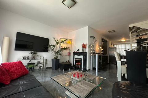 house image