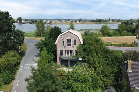 house image
