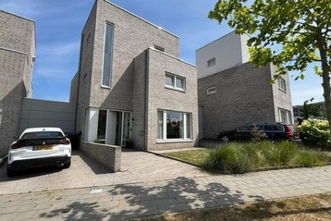 house image