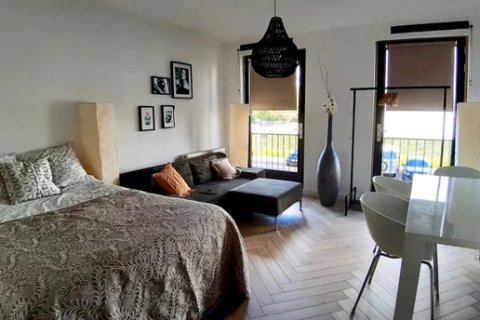 house image