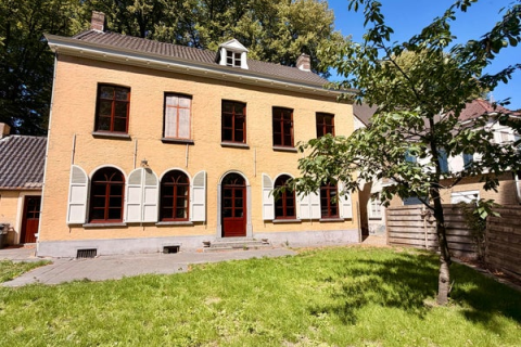 house image