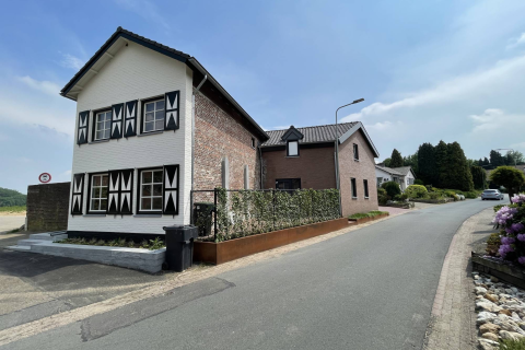 house image